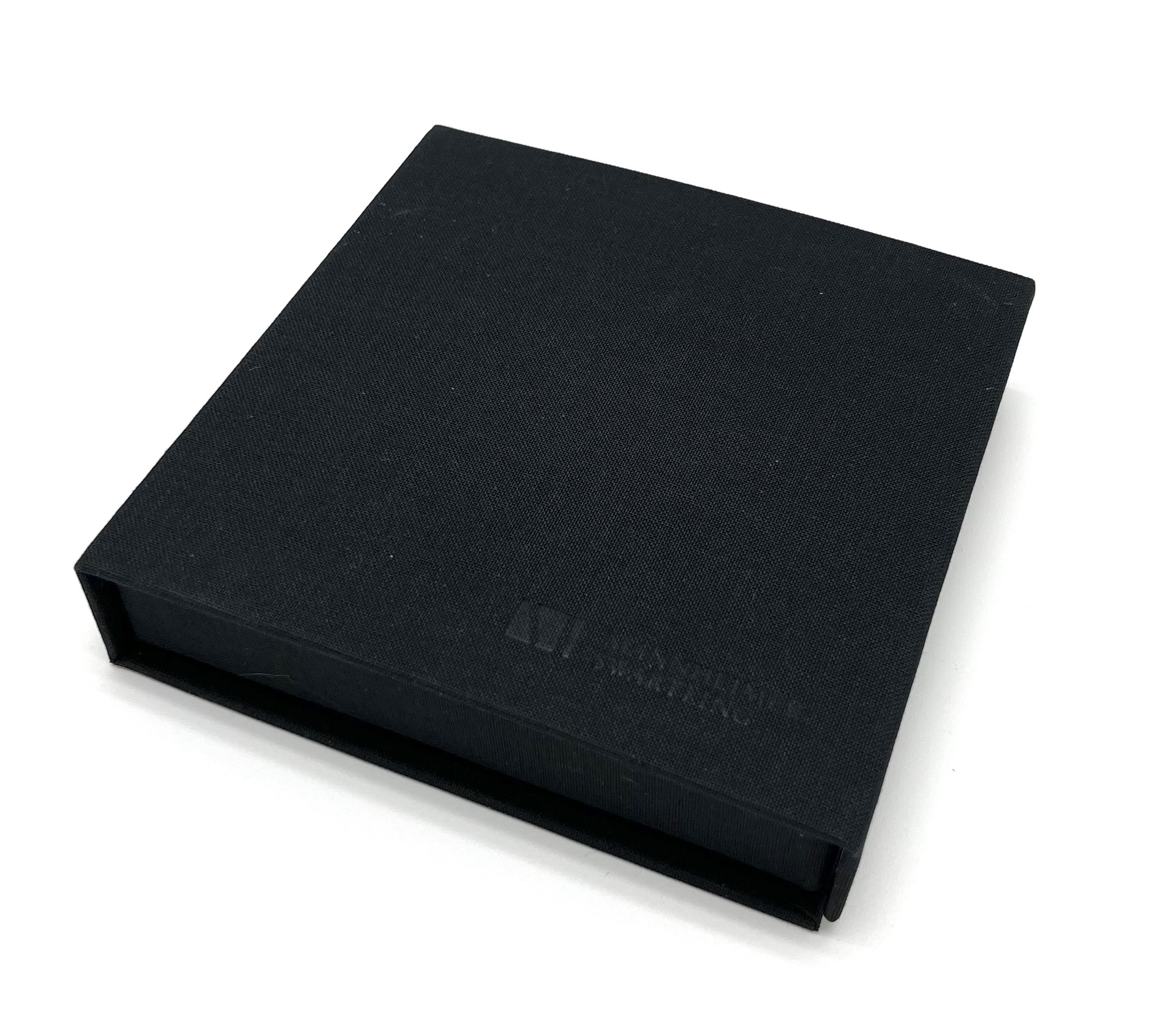 [EEMAN2063] USB box präglad MSA logo + ficka rygg 50st/krt